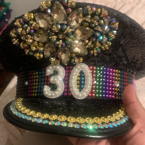 Ladies 30th Birthday Hat - Picture 4 of 4